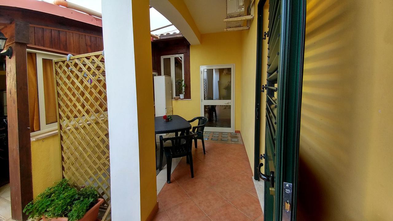 Bed and Breakfast Bonjour Morciano di Leuca Exterior foto